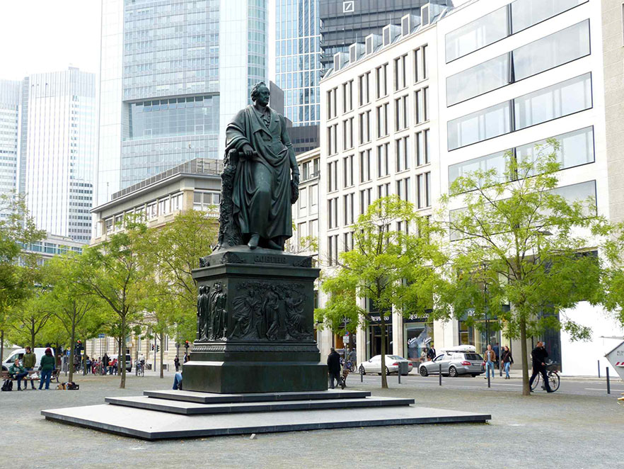 Bild: Goethe-Denkmal, Foto: Eva Burger