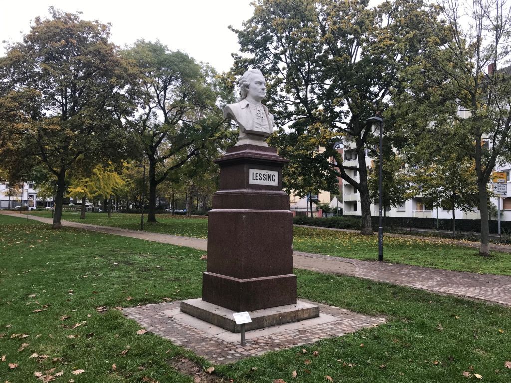 Bild: Denkmal für Gotthold Ephraim Lessing