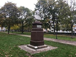 Lessing-Denkmal
