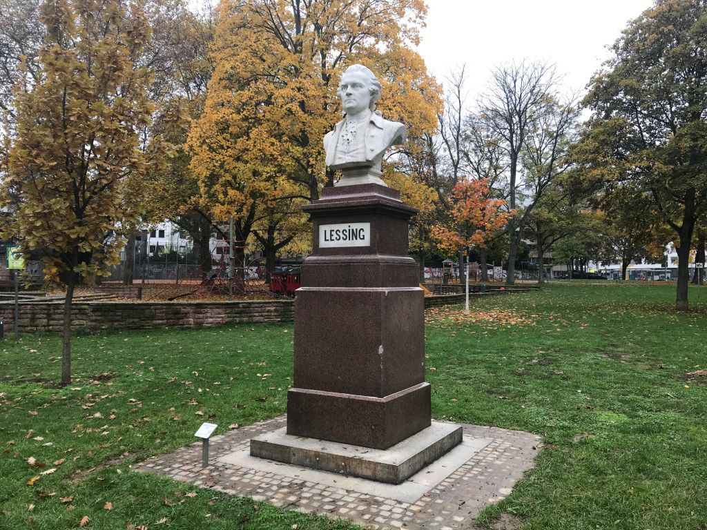 Bild: Denkmal für Gotthold Ephraim Lessing