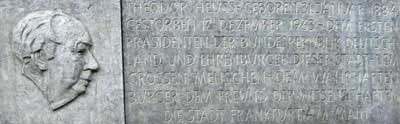 Bild: Theodor Heuss (Gedenktafel)