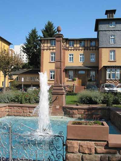 Bild: Luisenhof-Brunnen