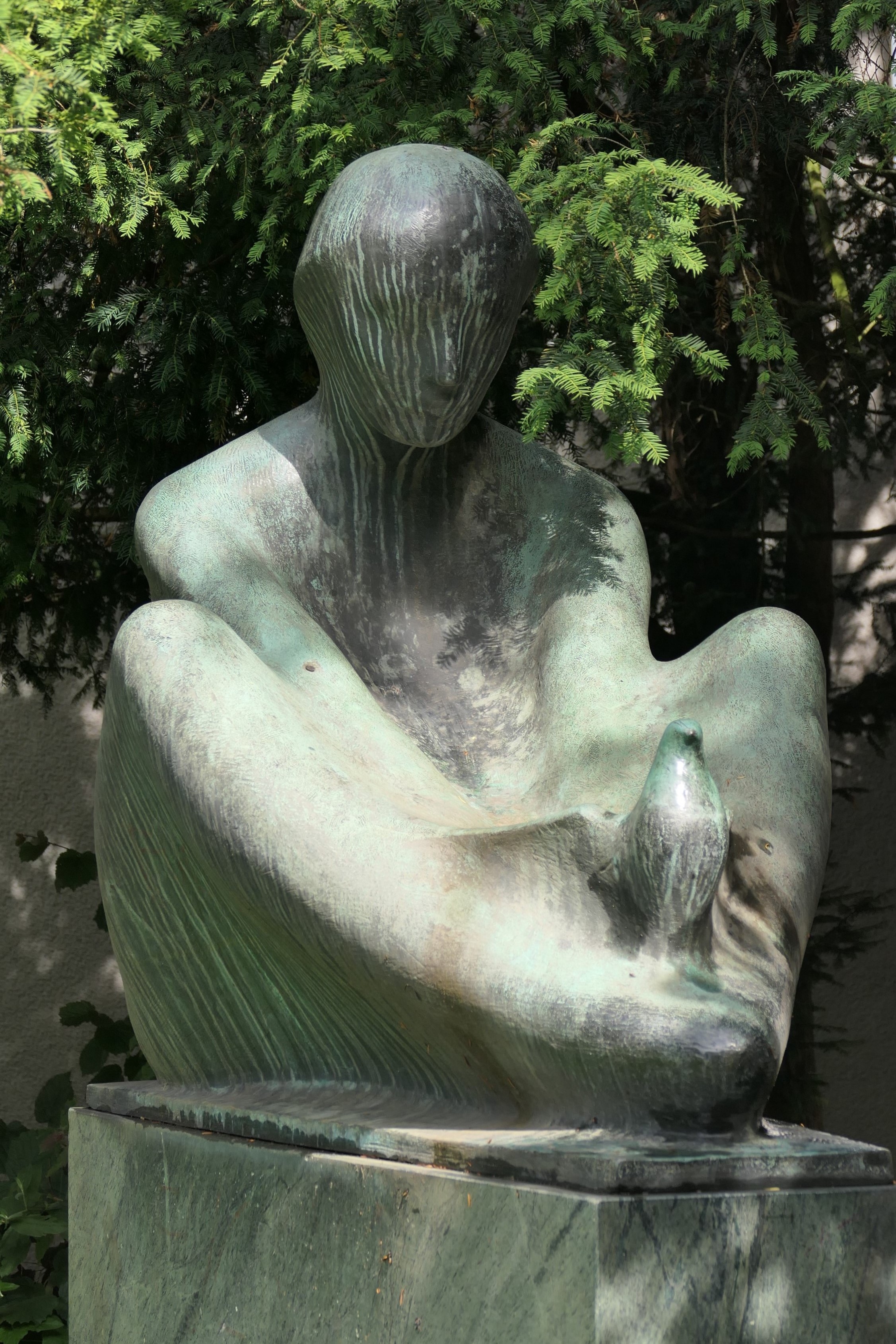 Bild: Denkmal für Heinrich von Stephan