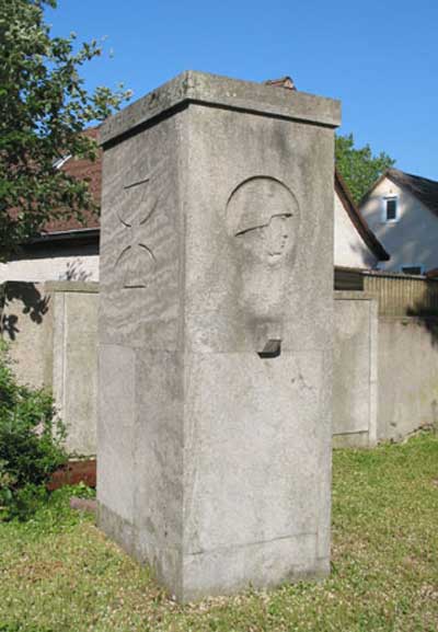 Bild: Kriegerdenkmal Preungesheim