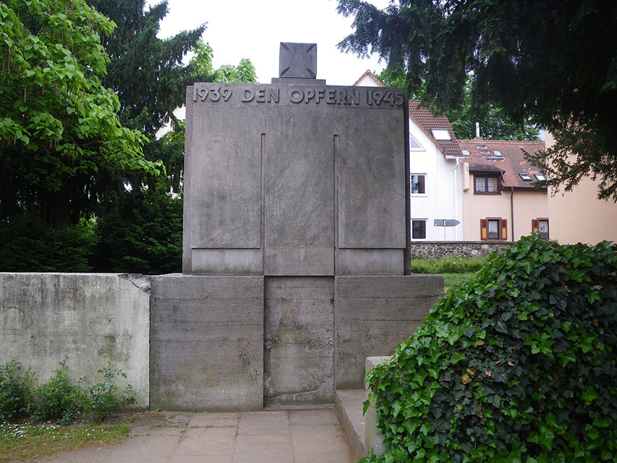 Bild: Ehrenmal Alter Eckenheimer Friedhof