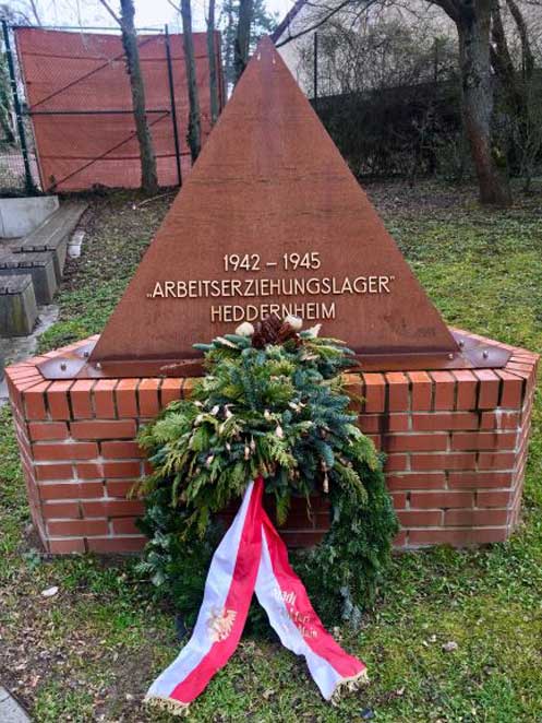 Bild: Pyramide für die Gedenkstätte Heddernheim