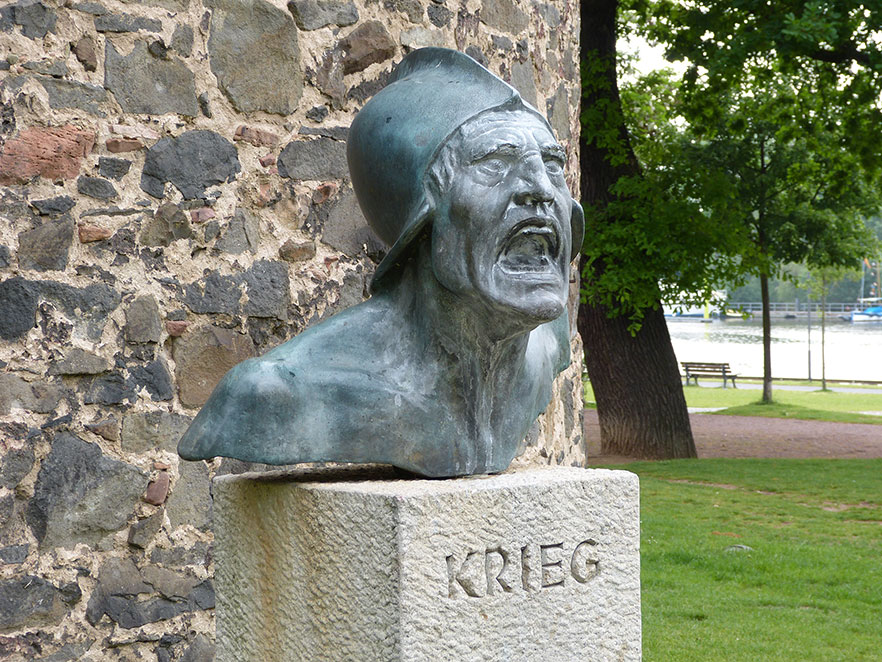 Bild: Der Krieg (Kriegsdenkmal Erster Weltkrieg)