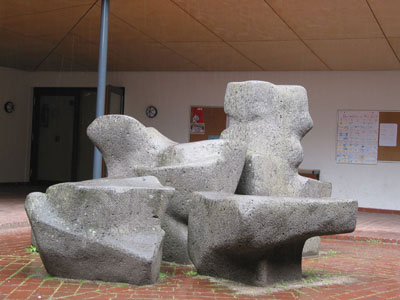 Bild: Basaltlava-Skulptur