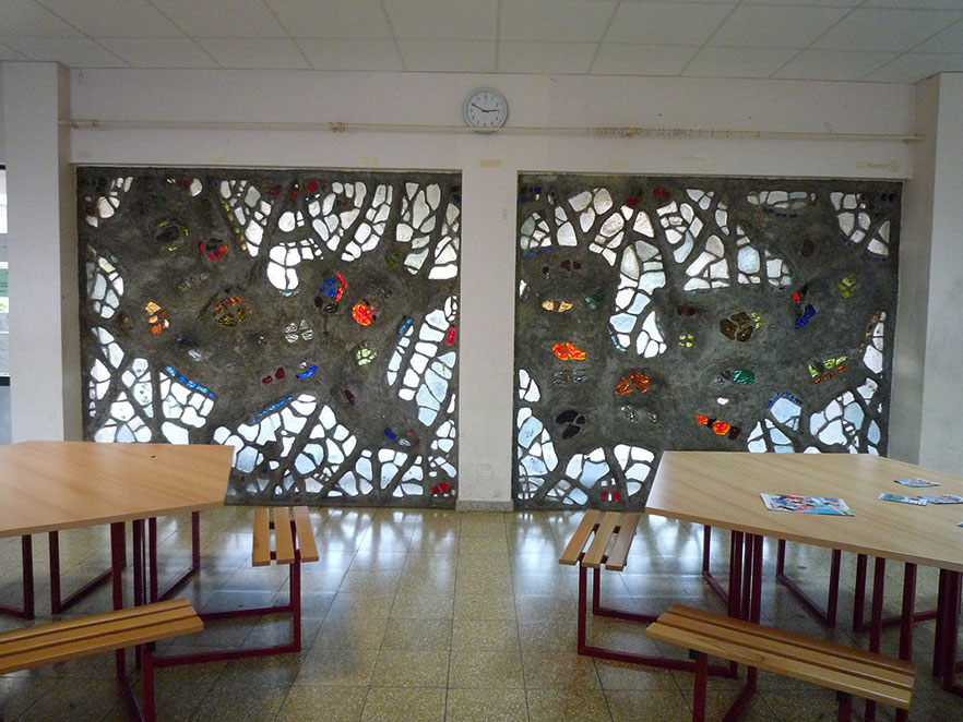 Bild: Beton-Glas-Wand (Ernst-Reuter-Schule)