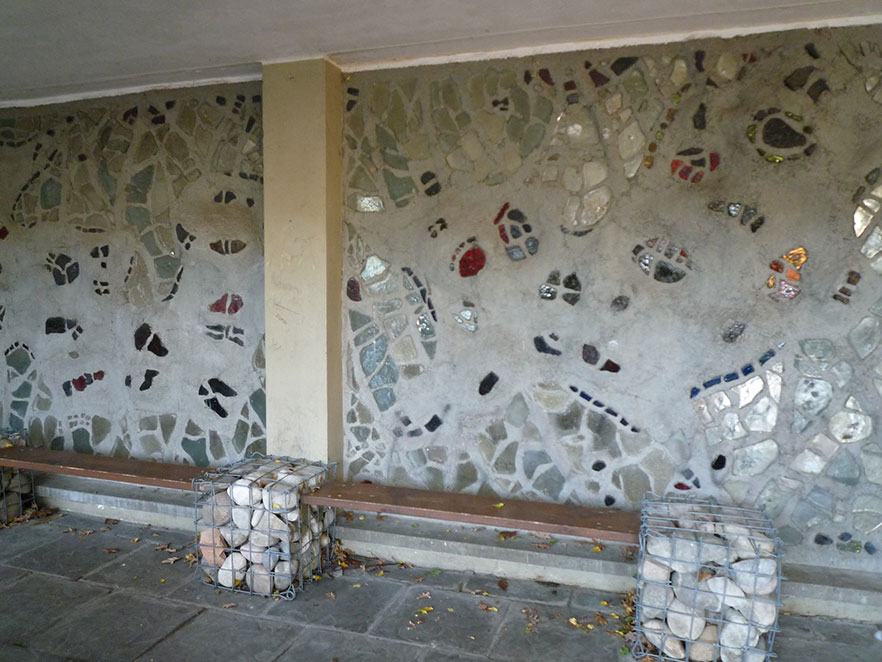 Bild: Beton-Glas-Wand (Ernst-Reuter-Schule)