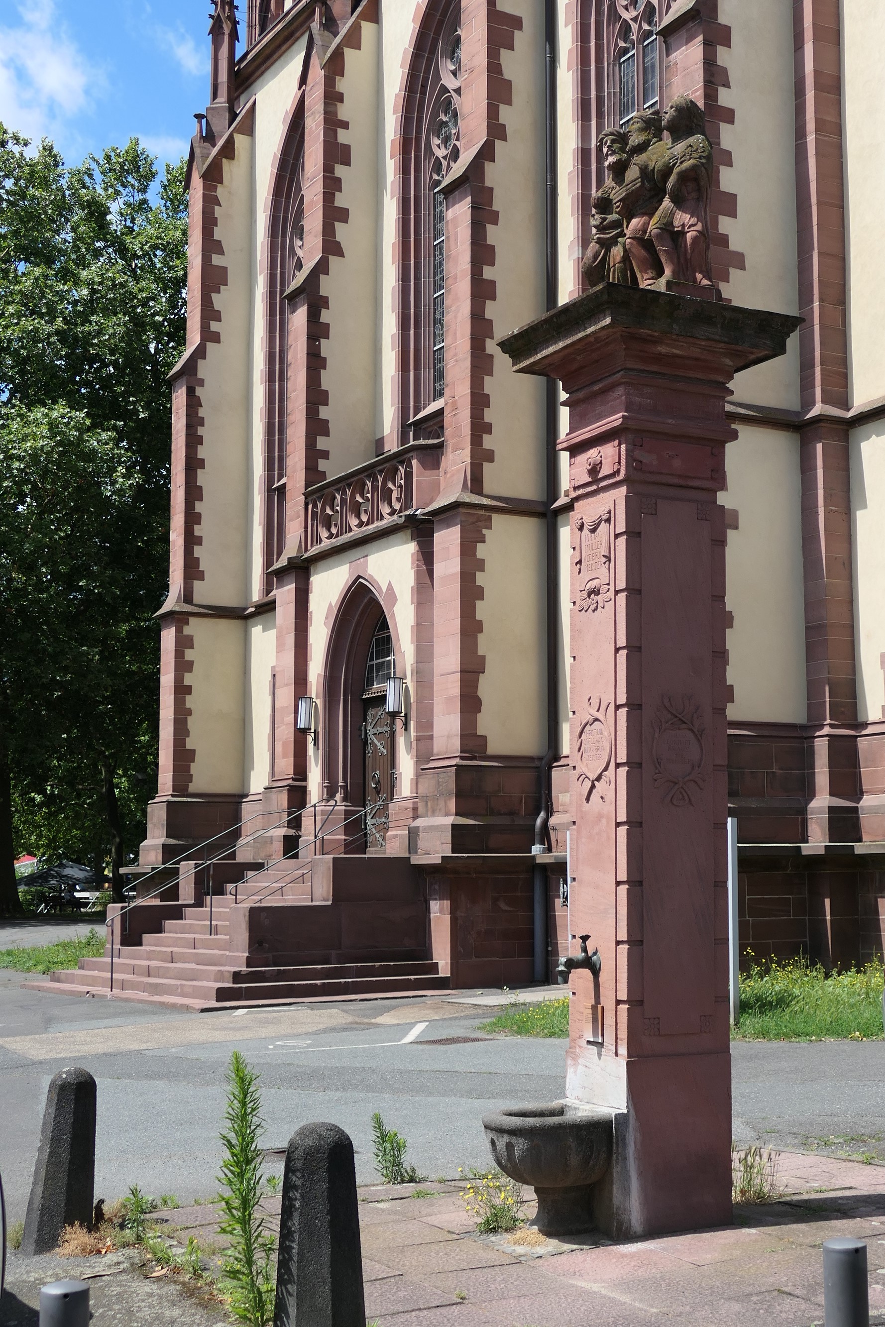 Bild: Dreikönigsbrunnen