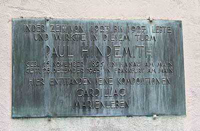 Bild: Gedenktafel für Paul Hindemith