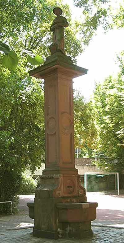 Bild: Gärtnerbrunnen (Mühlbergschule)
