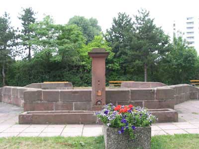 Bild: Riedhof-Brunnen
